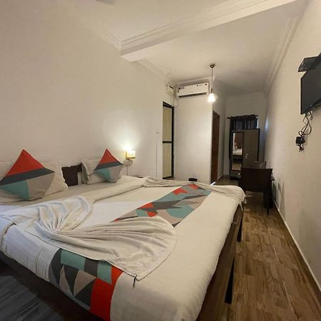 Rj14 Accommodations At Baga Beach Экстерьер фото