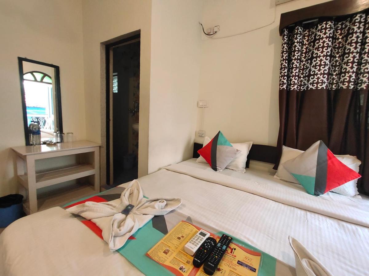 Rj14 Accommodations At Baga Beach Экстерьер фото