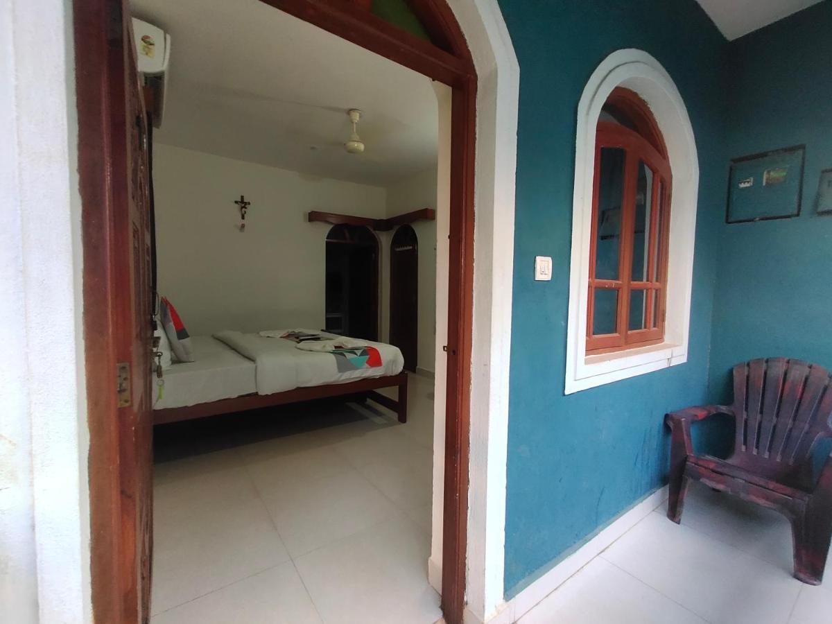 Rj14 Accommodations At Baga Beach Экстерьер фото